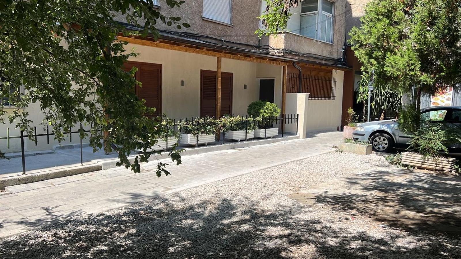Pietro Guesthouse 3 Tirana Extérieur photo